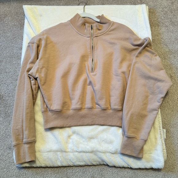Mod Ref Beige Ribbed Collar Top - Picture 1 of 2